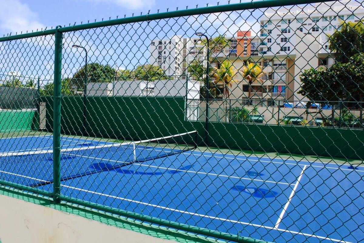 2Br Gem Ocean Front Building Isla Verde Beach San Juan Dış mekan fotoğraf